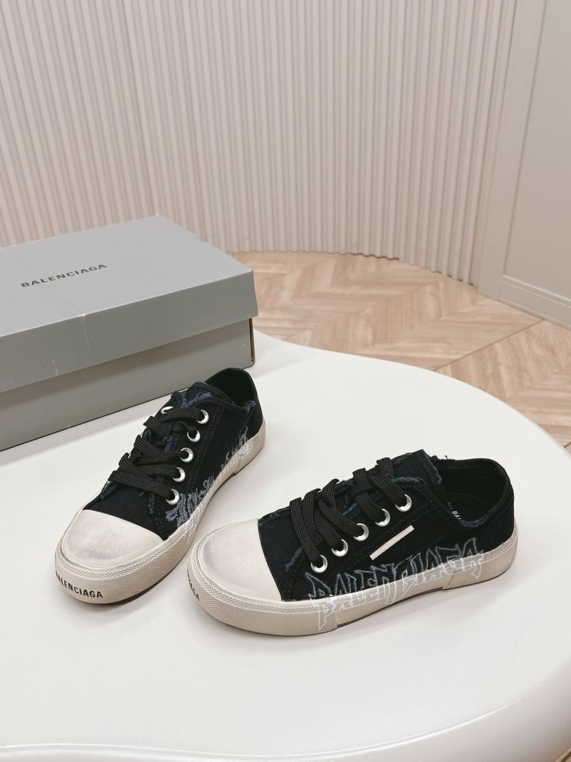 Balenciaga Low Shoes